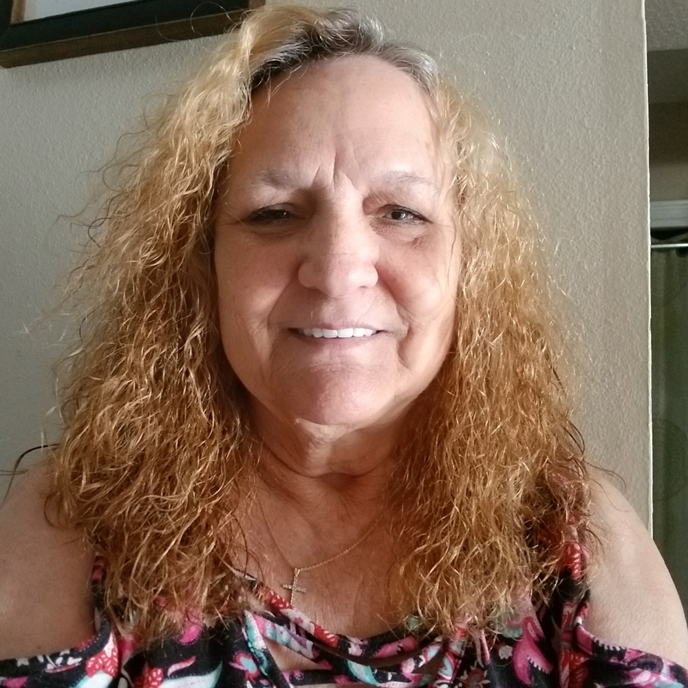 Meet your Posher, Lori